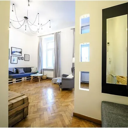 Hilo - Paul Apartmán Krakov